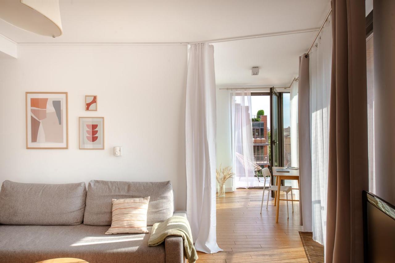 Spacious Apartment Close To Main Station / Galeria Krakowska エクステリア 写真