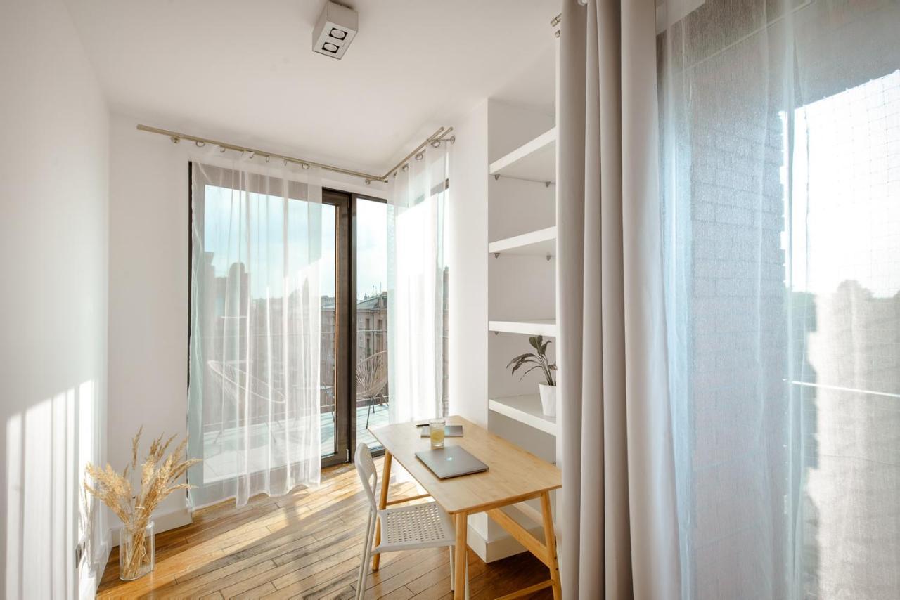 Spacious Apartment Close To Main Station / Galeria Krakowska エクステリア 写真
