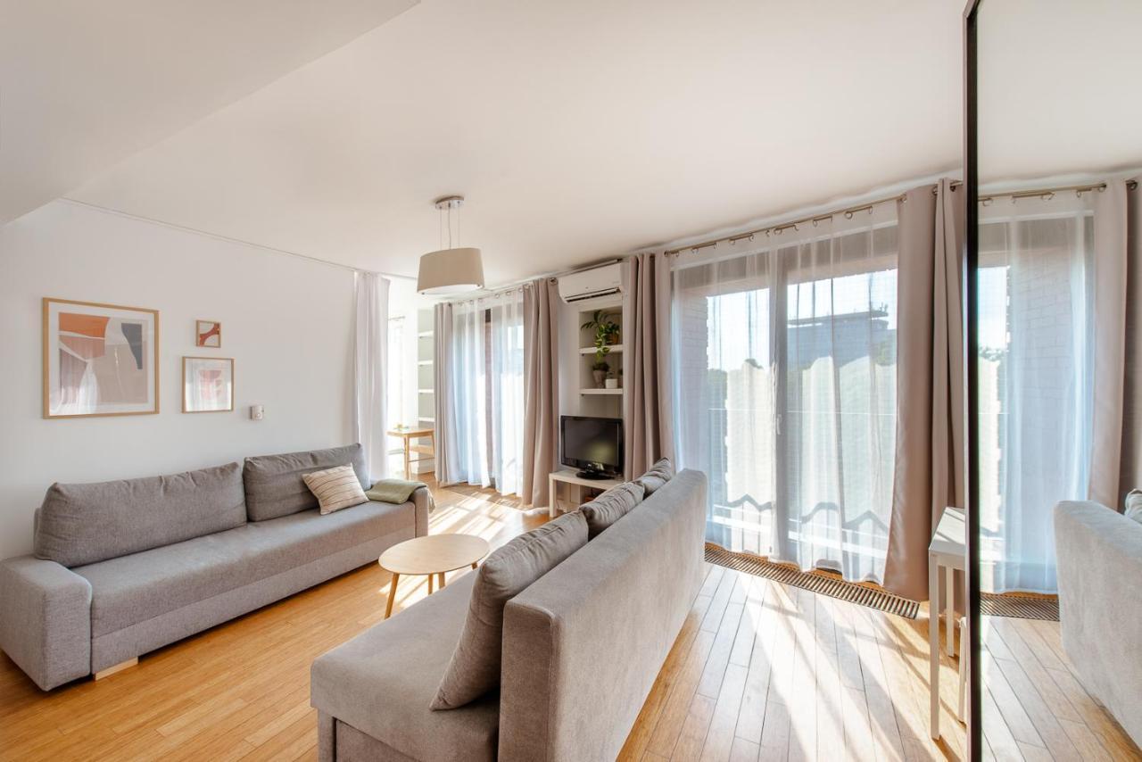 Spacious Apartment Close To Main Station / Galeria Krakowska エクステリア 写真
